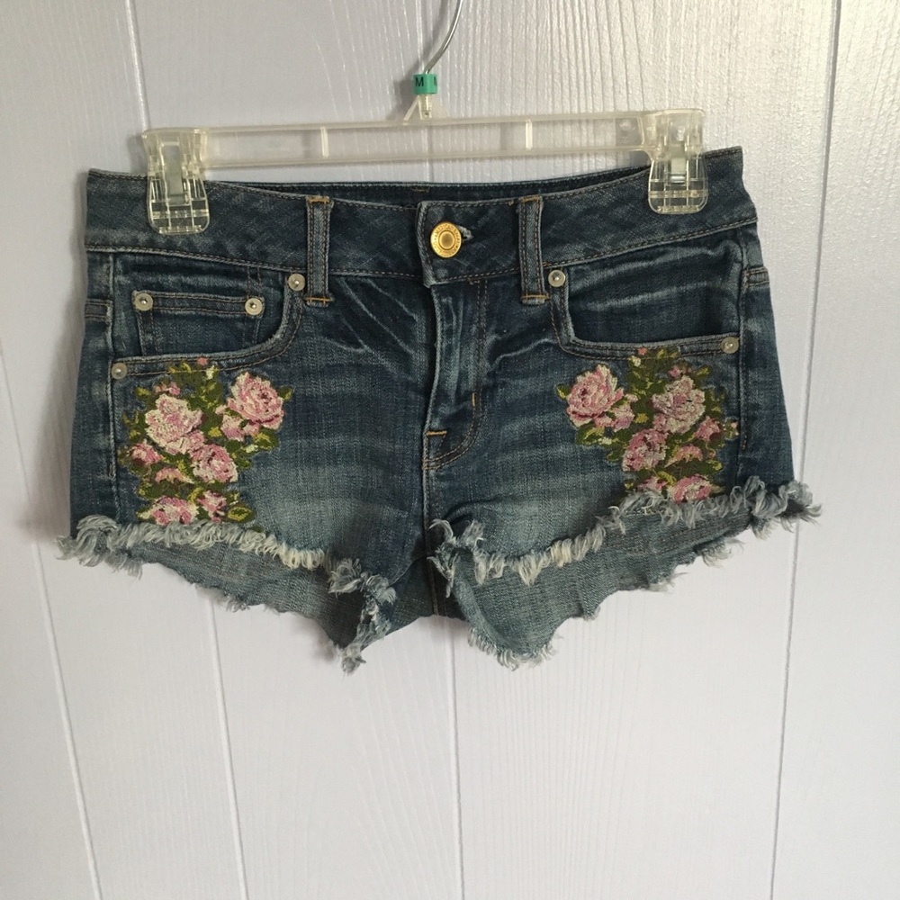 Flower print shorts